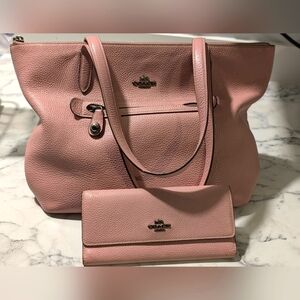 Coach Taylor pebble Tote & trifold slim wallet